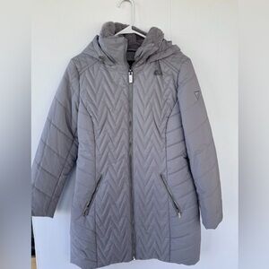 GUESS Women Quilted Puffer Coat Gray Hooded Faux Fur Lined Jacket Sz M EXCELLENT
